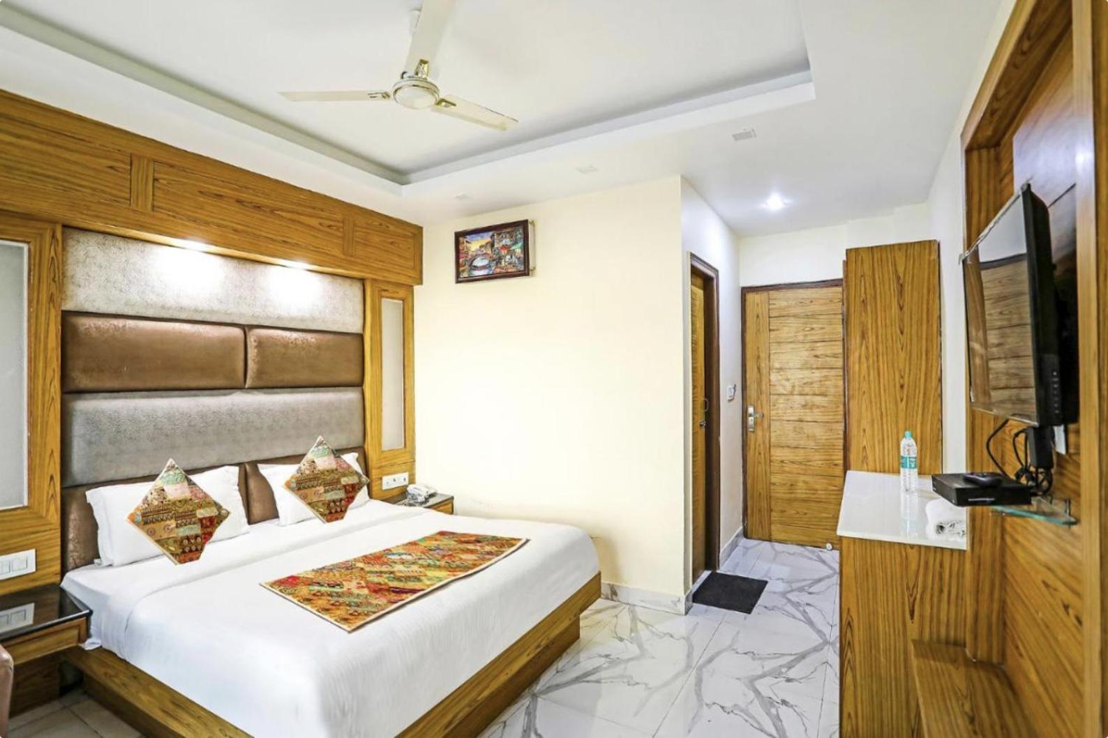 Hotel Woods View - Mall Road Mussoorie Zewnętrze zdjęcie