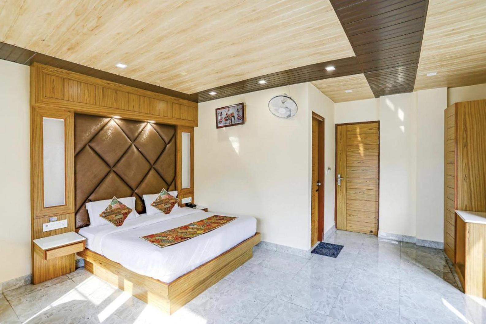 Hotel Woods View - Mall Road Mussoorie Zewnętrze zdjęcie
